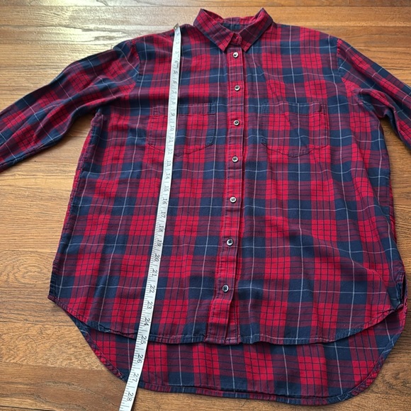 🧢Madewell Edina red/navy plaid button down shirt. Size XS. - Picture 7 of 9
